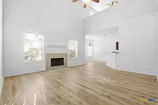 12406 Ashley Pl, San Antonio, TX 78247 - Photo 5