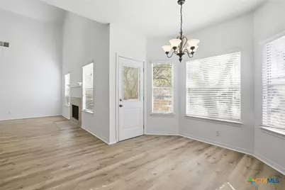 12406 Ashley Place, San Antonio, TX 78247 - Photo 9