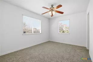 12406 Ashley Pl, San Antonio, TX 78247 - Photo 17