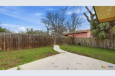 1321 Quail Lane, Seguin, TX 78155 - Photo 25