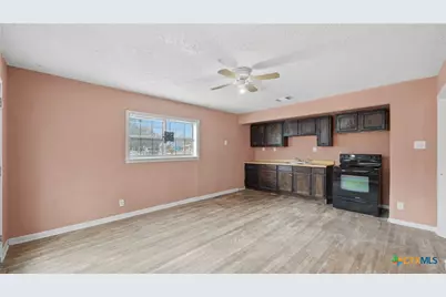 1321 Quail Lane, Seguin, TX 78155 - Photo 17