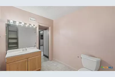 1321 Quail Lane, Seguin, TX 78155 - Photo 7