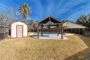 209 Coventry Ln, Seguin, TX 78155 - Photo 47