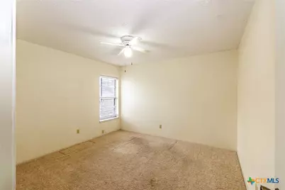 209 Coventry Lane, Seguin, TX 78155 - Photo 27