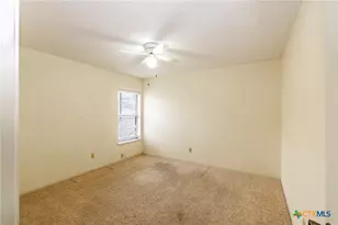 209 Coventry Ln, Seguin, TX 78155 - Photo 27