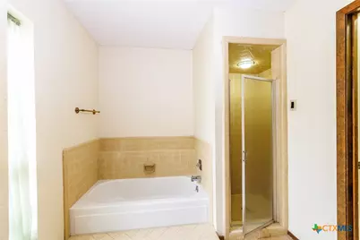 209 Coventry Lane, Seguin, TX 78155 - Photo 21