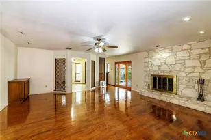 209 Coventry Ln, Seguin, TX 78155 - Photo 17