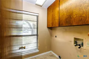 209 Coventry Ln, Seguin, TX 78155 - Photo 41