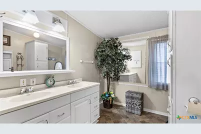 1656 NW Pecan Drive, Mcqueeney, TX 78123 - Photo 9