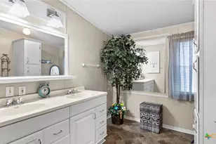 1656 NW Pecan Dr, Mcqueeney, TX 78123 - Photo 9