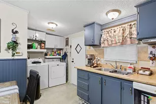 1656 NW Pecan Dr, Mcqueeney, TX 78123 - Photo 5