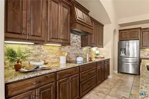 4612 Prairie Summit, Seguin, TX 78155 - Photo 11