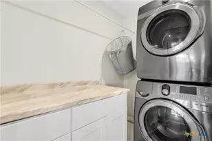 5037 N State Hwy 123, Seguin, TX 78155 - Photo 23