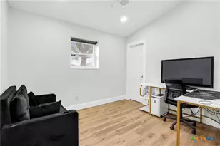 5037 N State Hwy 123, Seguin, TX 78155 - Photo 15