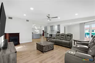 5037 N State Hwy 123, Seguin, TX 78155 - Photo 13