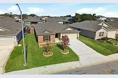 1132 Amber Lake, Seguin, TX 78155 - Photo 5