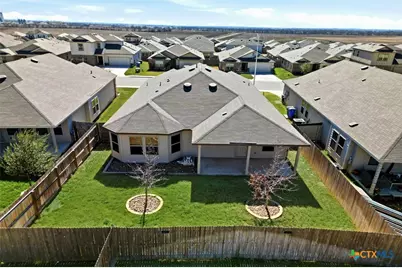 1132 Amber Lake, Seguin, TX 78155 - Photo 7