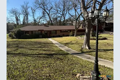 3221 W Avenue R, Temple, TX 76504 - Photo 37