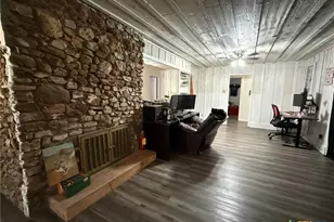 3221 W Ave R, Temple, TX 76504 - Photo 9