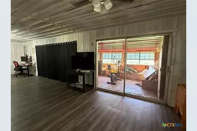 3221 W Avenue R, Temple, TX 76504 - Photo 21