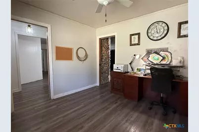 3221 W Avenue R, Temple, TX 76504 - Photo 23