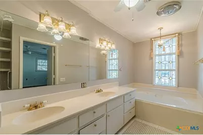 17 Ridge Drive, New Braunfels, TX 78130 - Photo 33