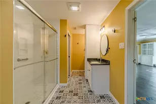 17 Ridge Dr, New Braunfels, TX 78130 - Photo 17