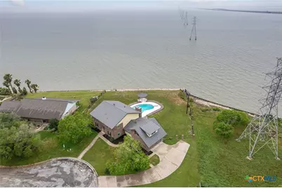 8 Las Brisas Place, Port Lavaca, TX 77979 - Photo 5