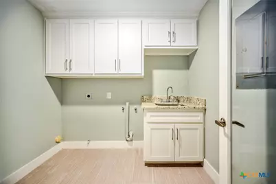 8 Las Brisas Place, Port Lavaca, TX 77979 - Photo 17