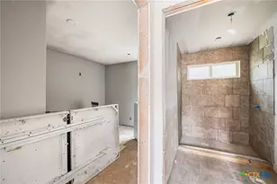 22914 Skila Dr, Elmendorf, TX 78112 - Photo 29