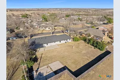 2005 E Avenue I, Temple, TX 76501 - Photo 37