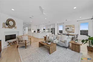 477 Willow Moon Ranch Rd, Crawford, TX 76638 - Photo 3