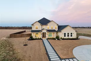 477 Willow Moon Ranch Rd, Crawford, TX 76638 - Photo 39