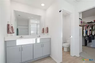 425 Lancebill Dr, Lockhart, TX 78644 - Photo 25