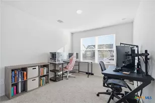 425 Lancebill Dr, Lockhart, TX 78644 - Photo 13