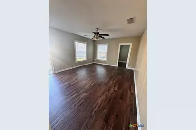 209 Lackey Street, Cuero, TX 77954 - Photo 3