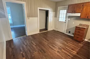 209 Lackey St, Cuero, TX 77954 - Photo 5