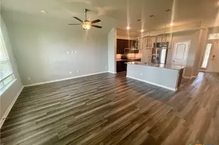 1938 Bayou Wood Ln, Temple, TX 76502 - Photo 5