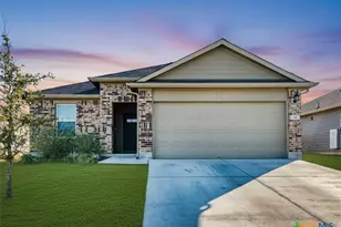 316 Addison Pl, Lockhart, TX 78644 - Photo 1