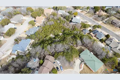 806 Trail Crest Drive, Harker Heights, TX 76548 - Photo 3