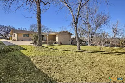 120 N 29th Street, Gatesville, TX 76528 - Photo 23