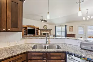 303 Co Rd 127, Gatesville, TX 76528 - Photo 9