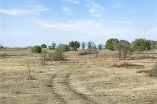 1310 N Nassau Rd, Round Top, TX 78954 - Photo 11