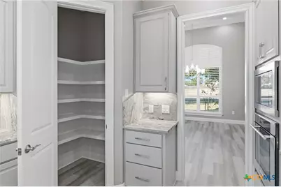 647 Oak Creek Parkway, Seguin, TX 78155 - Photo 35