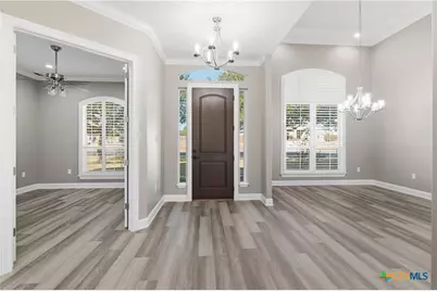 647 Oak Creek Parkway, Seguin, TX 78155 - Photo 13