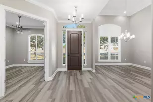 647 Oak Creek Pkwy, Seguin, TX 78155 - Photo 13