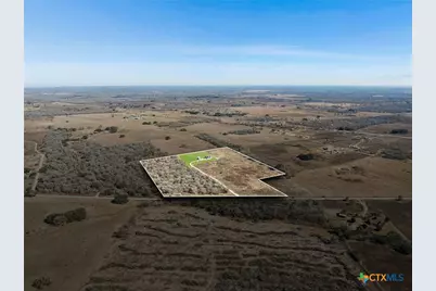 5476 County Road 427, Stockdale, TX 78160 - Photo 3