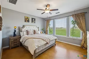 5476 County Rd 427, Stockdale, TX 78160 - Photo 15