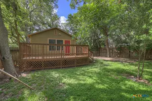 1630 Katy St, New Braunfels, TX 78130 - Photo 25