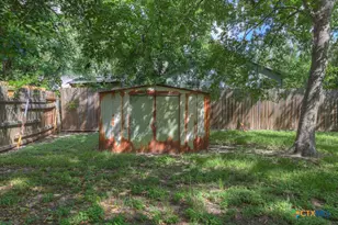1630 Katy St, New Braunfels, TX 78130 - Photo 23